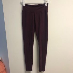 Maroon Aerie leggings
